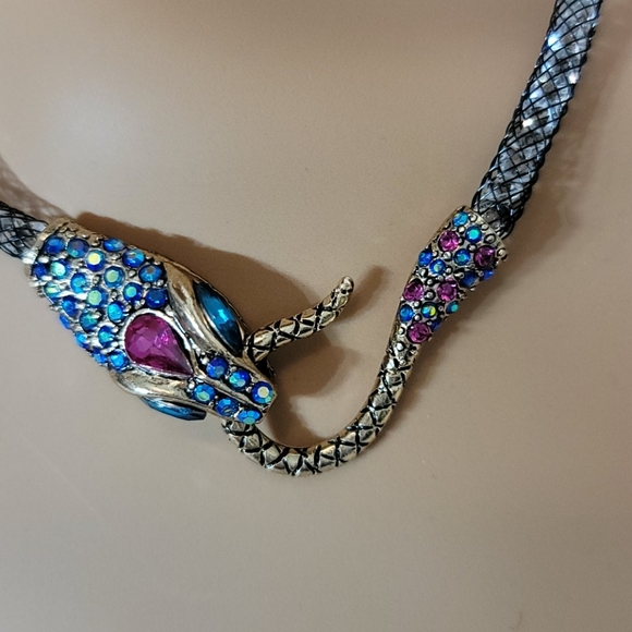Betsey Johnson  Snake Mesh Collar - Picture 7 of 10